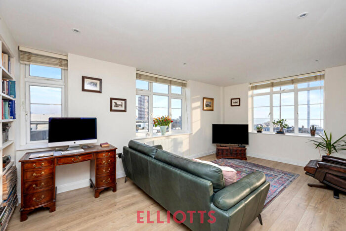 2 Bedroom Apartment For Sale In Mitre House, Brighton, BN1