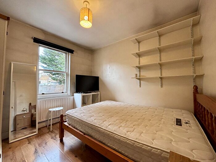 1 Bedroom Terraced House To Rent In Elderwood Place, SE27