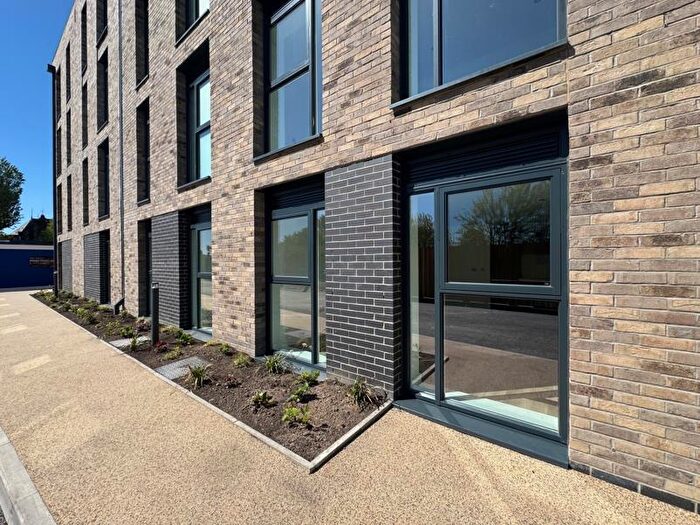 2 Bedroom Apartment To Rent In Richmond Hill Approach, Leeds, LS9