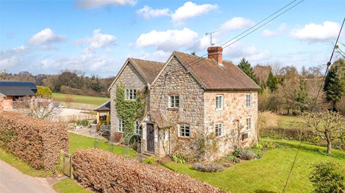 4 Bedroom Detached House For Sale In Hopton Wafers, Kidderminster, Shropshire, DY14