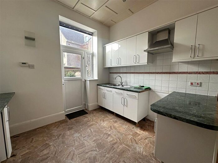 1 Bedroom Flat To Rent In North Parade, Lowestoft, Suffolk, NR32