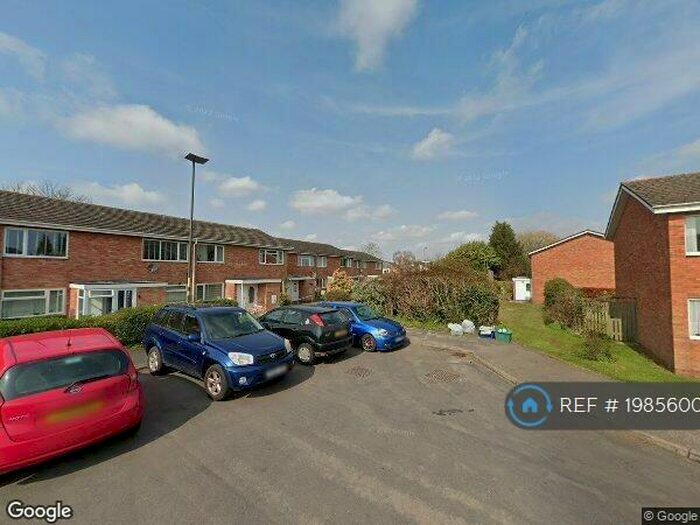 2 Bedroom Maisonette To Rent In Wynfield Gardens, Birmingham, B14