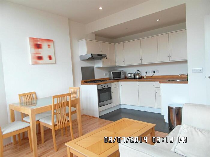 1 Bedroom Apartment To Rent In Henriques Street, London, E1