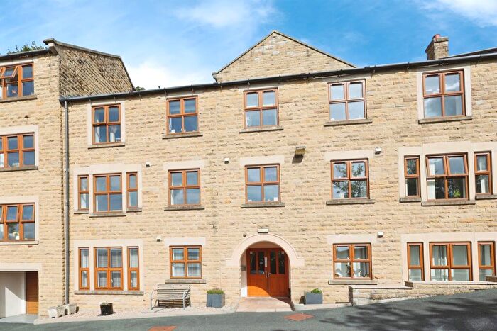 1 Bedroom Apartment For Sale In Banks Lane, Keighley, BD20