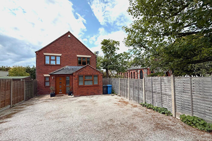 4 Bedroom Detached House For Sale In The Street, Corton, NR32