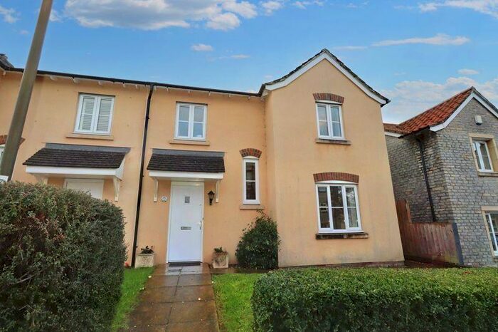 4 Bedroom House To Rent In Clockhouse View, Street, BA16