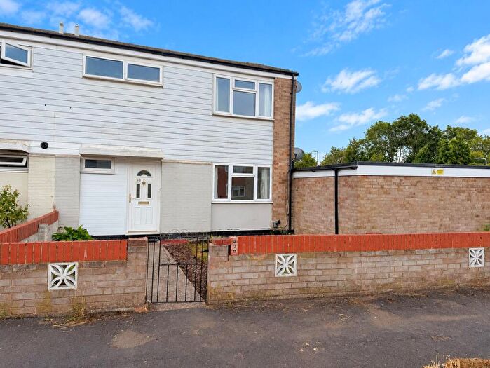 3 Bedroom Semi-Detached House To Rent In Barnard Crescent, Aylesbury, Buckinghamshire, HP21