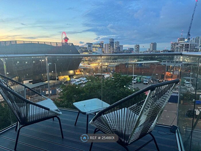 2 Bedroom Flat To Rent In Montford Place, London, E15