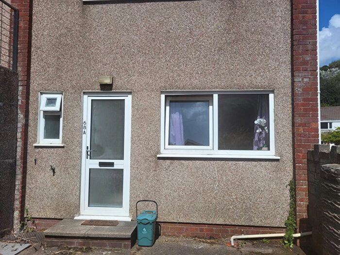 1 Bedroom Flat To Rent In Plunch Lane, Swansea, SA3
