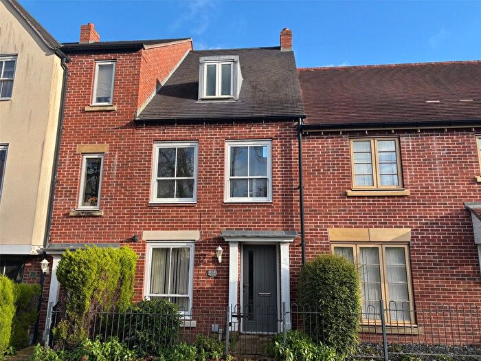 3 Bedroom Semi Detached House For Sale In Farm House Road, Lawley Village, Telford, Shropshire, TF4