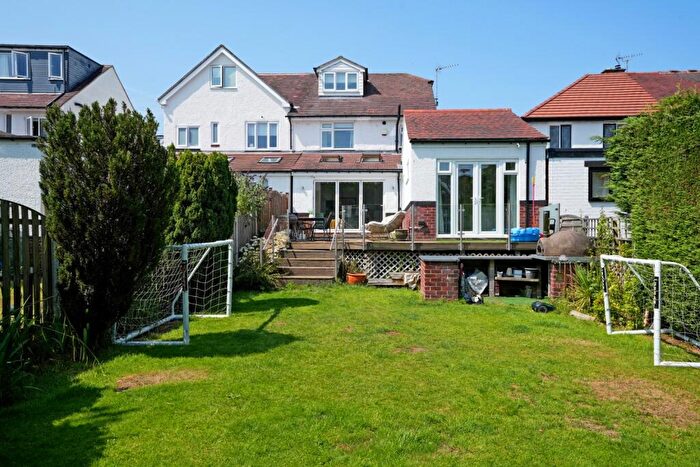 4 Bedroom Semi-Detached House For Sale In The Meadway, Dore, S17
