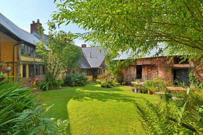 4 Bedroom End Of Terrace House For Sale In Dulford, Cullompton, Devon, EX15