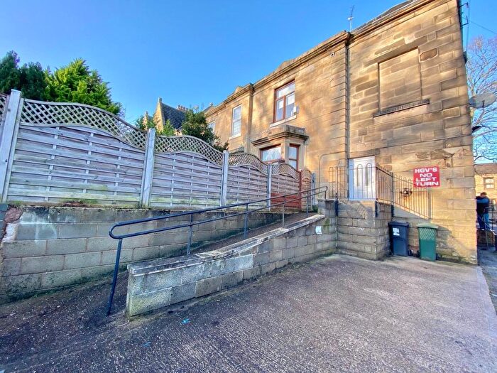 Property To Rent In New Street, Milnsbridge, Huddersfield, HD3