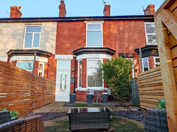 2 Bedroom Terraced House For Sale In Oxford Road, Hyde, Greater Manchester, SK14