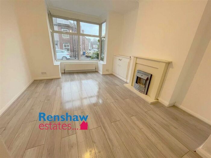 3 Bedroom Semi-Detached House To Rent In Little Hallam Lane, Ilkeston, Derbyshire DE7