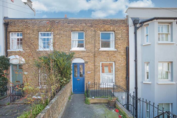 3 Bedroom Terraced House For Sale In York Street, Broadstairs, CT10