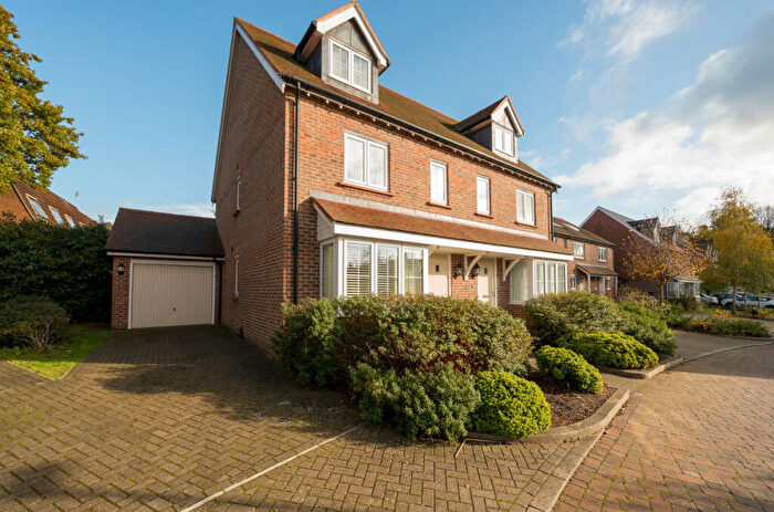 4 Bedroom Semi-Detached House For Sale In Morshead Drive, Binfield, Bracknell, Berkshire, RG42