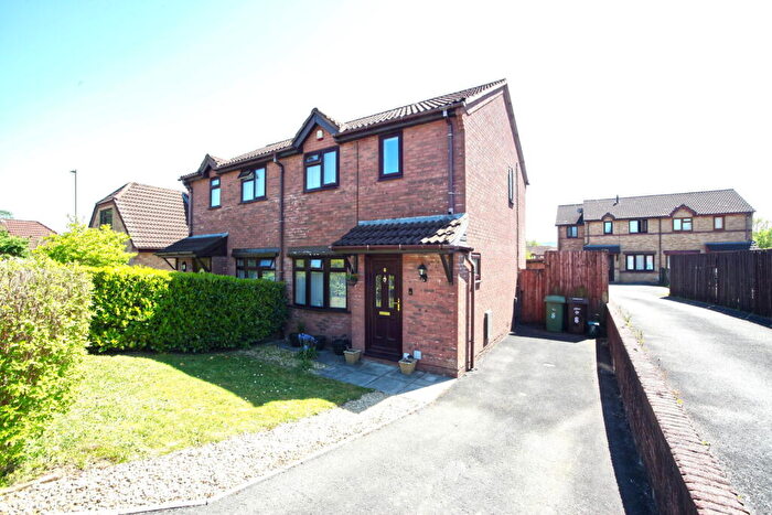 2 Bedroom Semi-Detached House For Sale In Heol Erw Y Rhos, Caerphilly, CF83