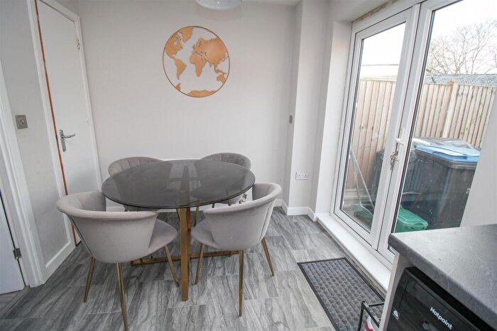 3 Bedroom End Of Terrace House For Sale In Parish Way, Harlow, CM20