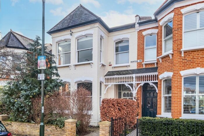 5 Bedroom Semi-Detached House To Rent In Denton Road, Twickenham, TW1