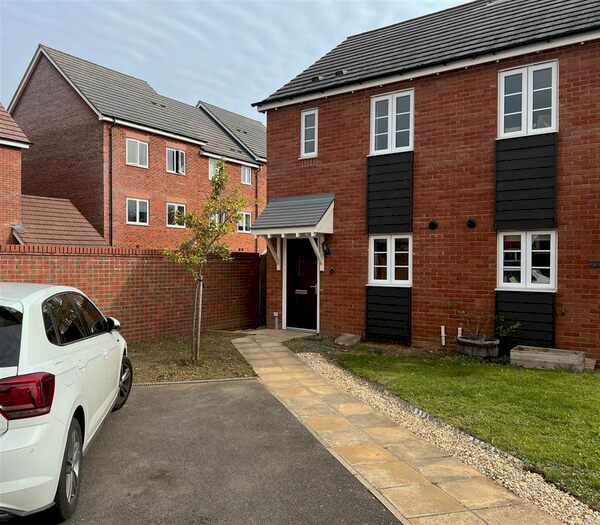 2 Bedroom Semi-Detached House To Rent In Bracken Way, Malvern, WR14