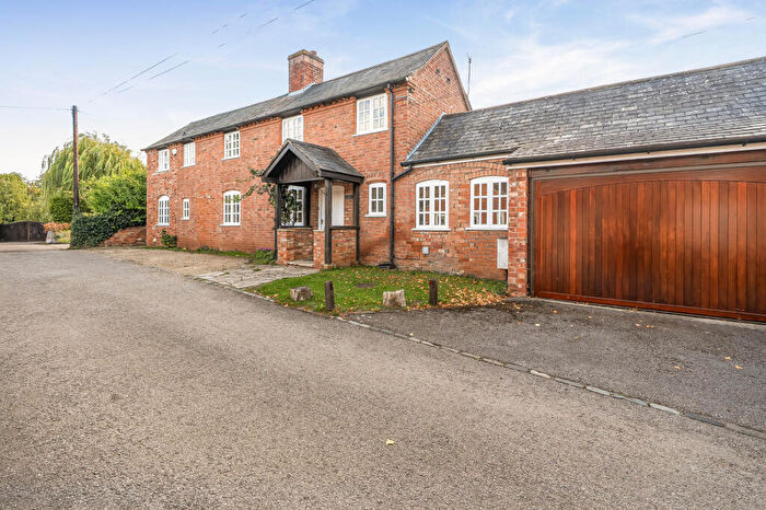 4 Bedroom Detached House For Sale In Righ House, Moreton Morrell, CV35