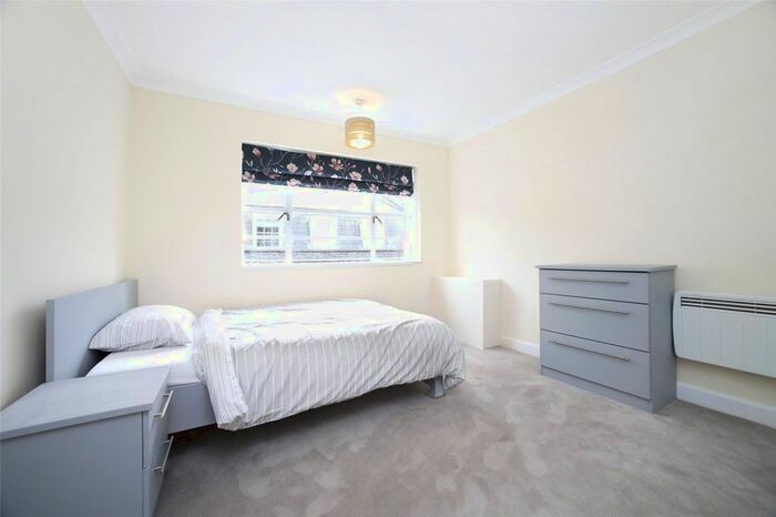 2 Bedroom Flat To Rent In Gower Mews Mansions, Gower Mews, Bloomsbury, London, WC1E