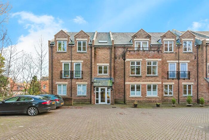1 Bedroom Apartment For Sale In Caversham Place, Sutton Coldfield, B73