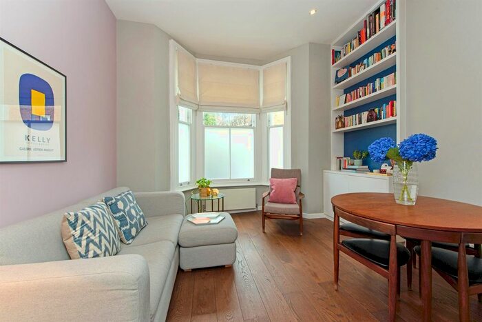1 Bedroom Flat To Rent In Basing Street, London, W11