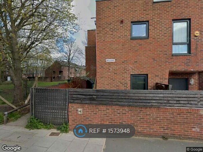 1 Bedroom Flat To Rent In Sunningfields Road, London, NW4