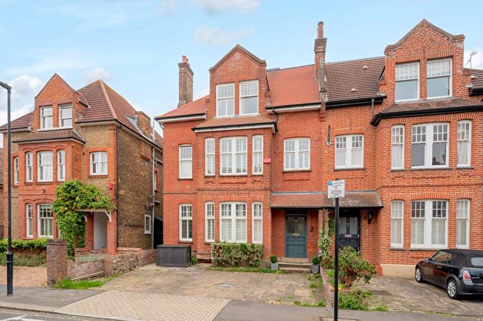7 Bedroom Property To Rent In Thirlmere Road, Streatham, London, SW16