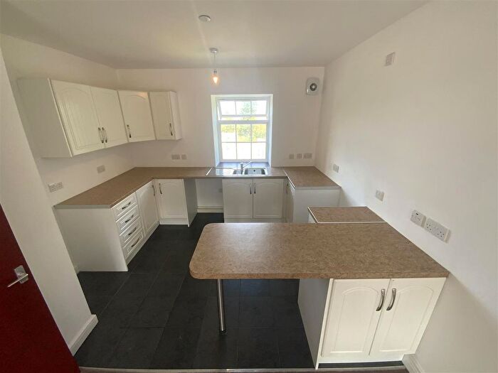 2 Bedroom Flat To Rent In Main Road, Ffynnongroyw, Holywell, CH8