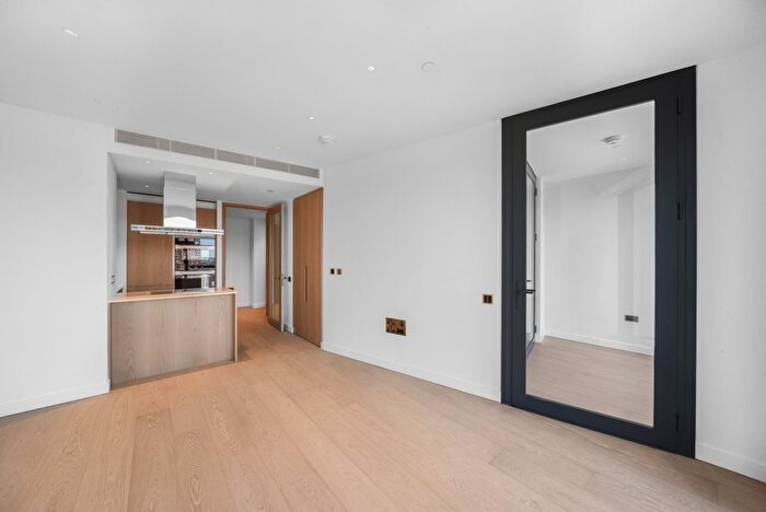 1 Bedroom Flat To Rent In River Park Tower, London, SW8