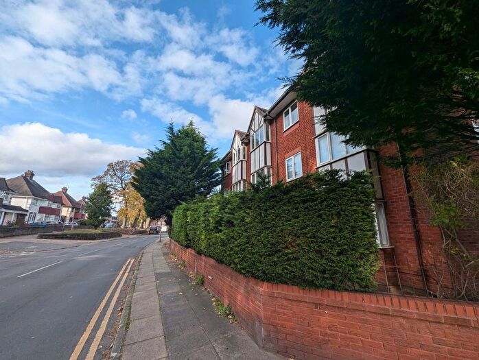 2 Bedroom Flat To Rent In Darley Drive, Liverpool, L12
