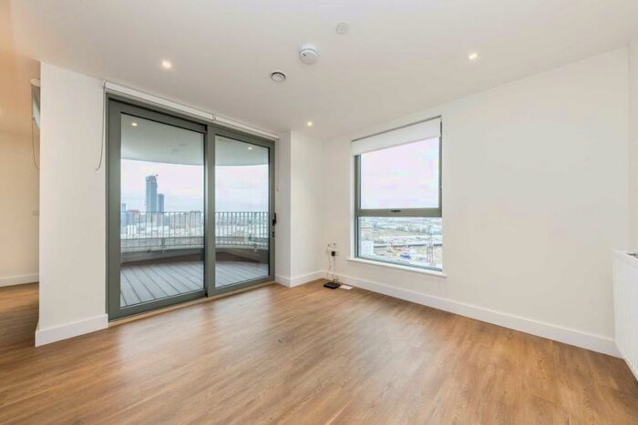 2 Bedroom Flat To Rent In Union Way, North Acton, NW10