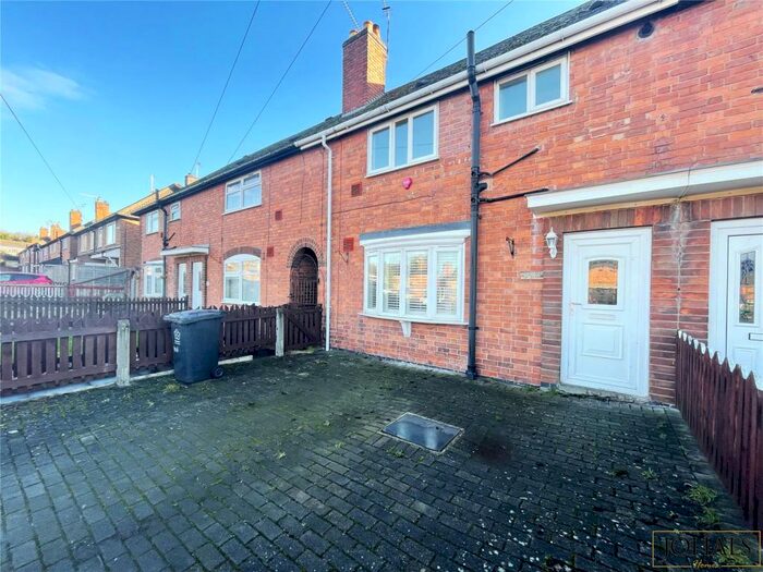 3 Bedroom Terraced House To Rent In Hungarton Boulevard, Leicester, LE5