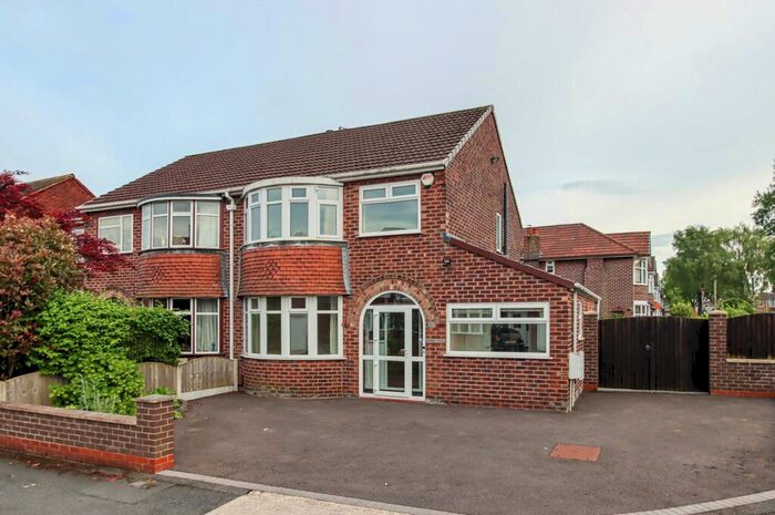 3 Bedroom Semi-Detached House To Rent In Westminster Road, Davyhulme, Manchester, M41