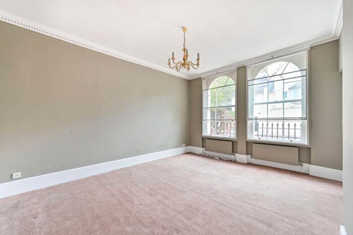 4 Bedroom End Of Terrace House To Rent In Albany Street, Regent's Park, London, NW1