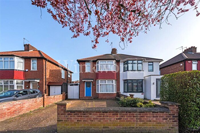 3 Bedroom Semi Detached House For Sale In Pennine Drive, London, NW2