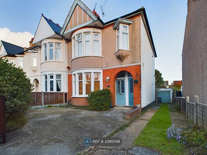 2 Bedroom Maisonette To Rent In Brunswick Road, Southend-On-Sea, SS1