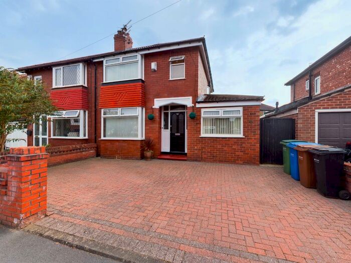 Houses for sale & to rent in SK2 5NY, Trawden Green, Offerton Stockport