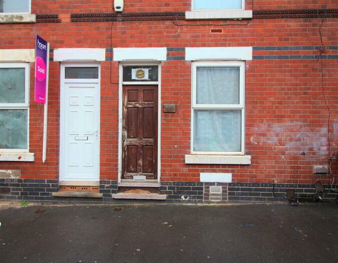 2 Bedroom Terraced House To Rent In Shrewsbury Road, Nottingham, NG2