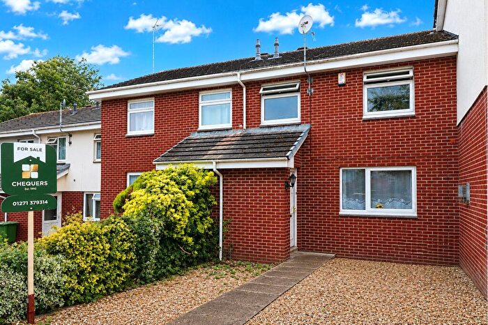 3 Bedroom Terraced House For Sale In Cater Road, Barnstaple, Devon, EX32