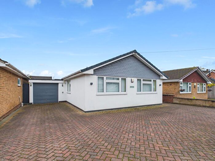 3 Bedroom Detached Bungalow For Sale In Laburnum Crescent, Allestree, DE22