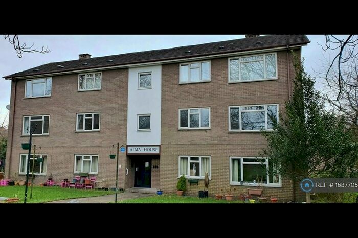 2 Bedroom Flat To Rent In Ashton Road, Lancaster, LA1