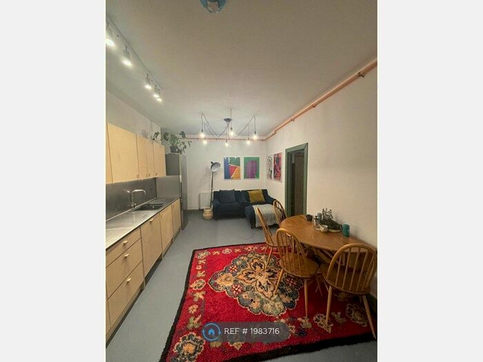 4 Bedroom Flat To Rent In Enterprise House, Tudor Grove, London, E9