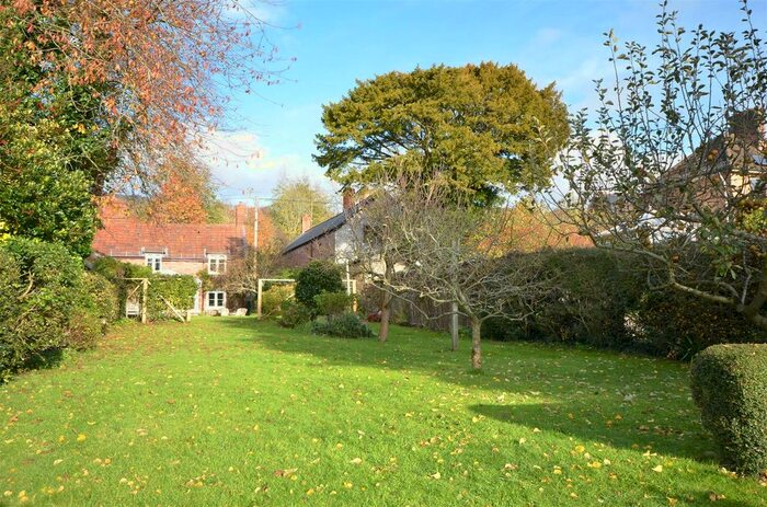 2 Bedroom End Of Terrace House For Sale In Red Post, Bagborough, Taunton, TA4
