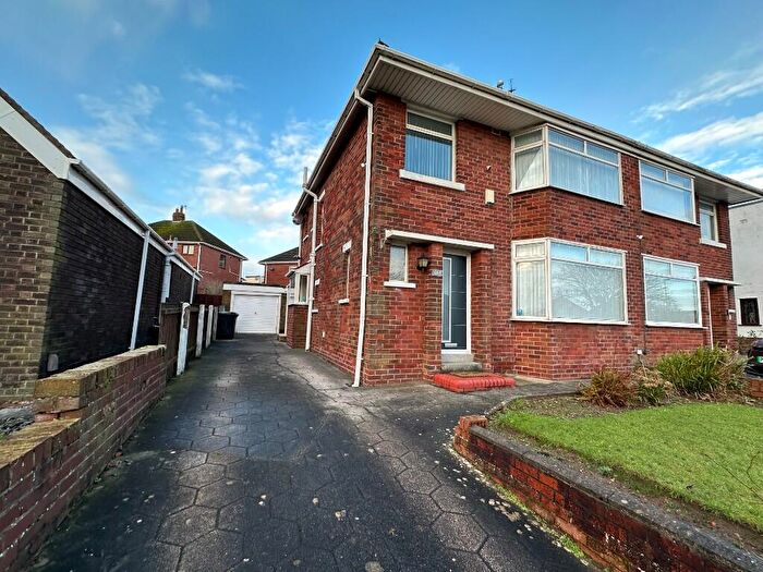 3 Bedroom Semi Detached House To Rent In Devonshire Road, FY2