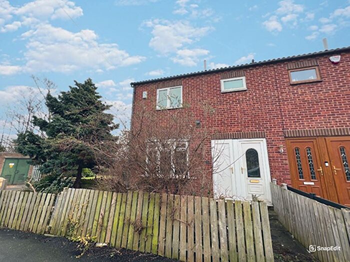 2 Bedroom Semi-Detached House For Sale In Stupton Road, Sheffield, South Yorkshire, S9