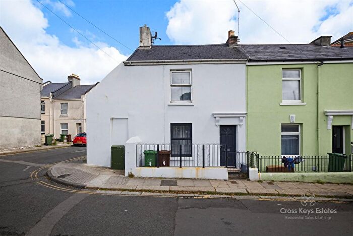 2 Bedroom End Terrace House To Rent In Mount Pleasant Terrace, Stoke, PL2